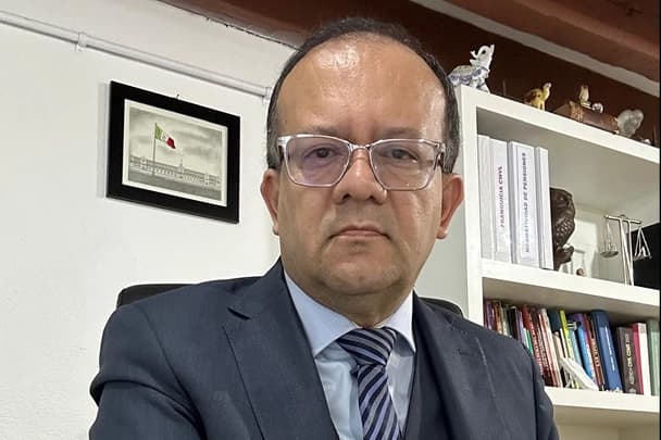 Dr. en D. Omar Arim Valencia Téllez